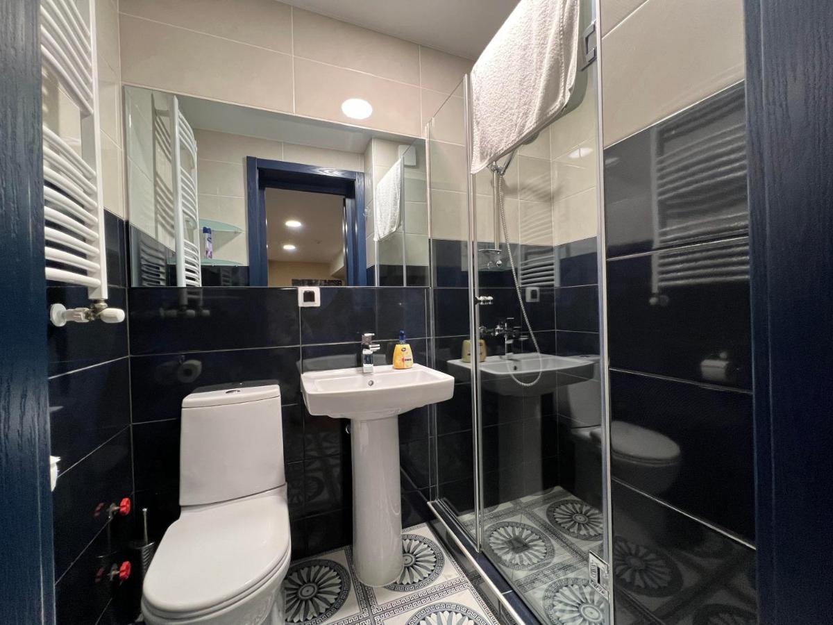 Hotel Sky Room Тбилиси Экстерьер фото