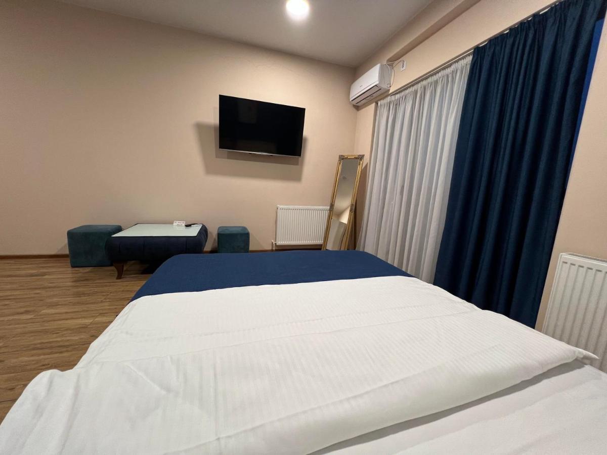 Hotel Sky Room Тбилиси Экстерьер фото