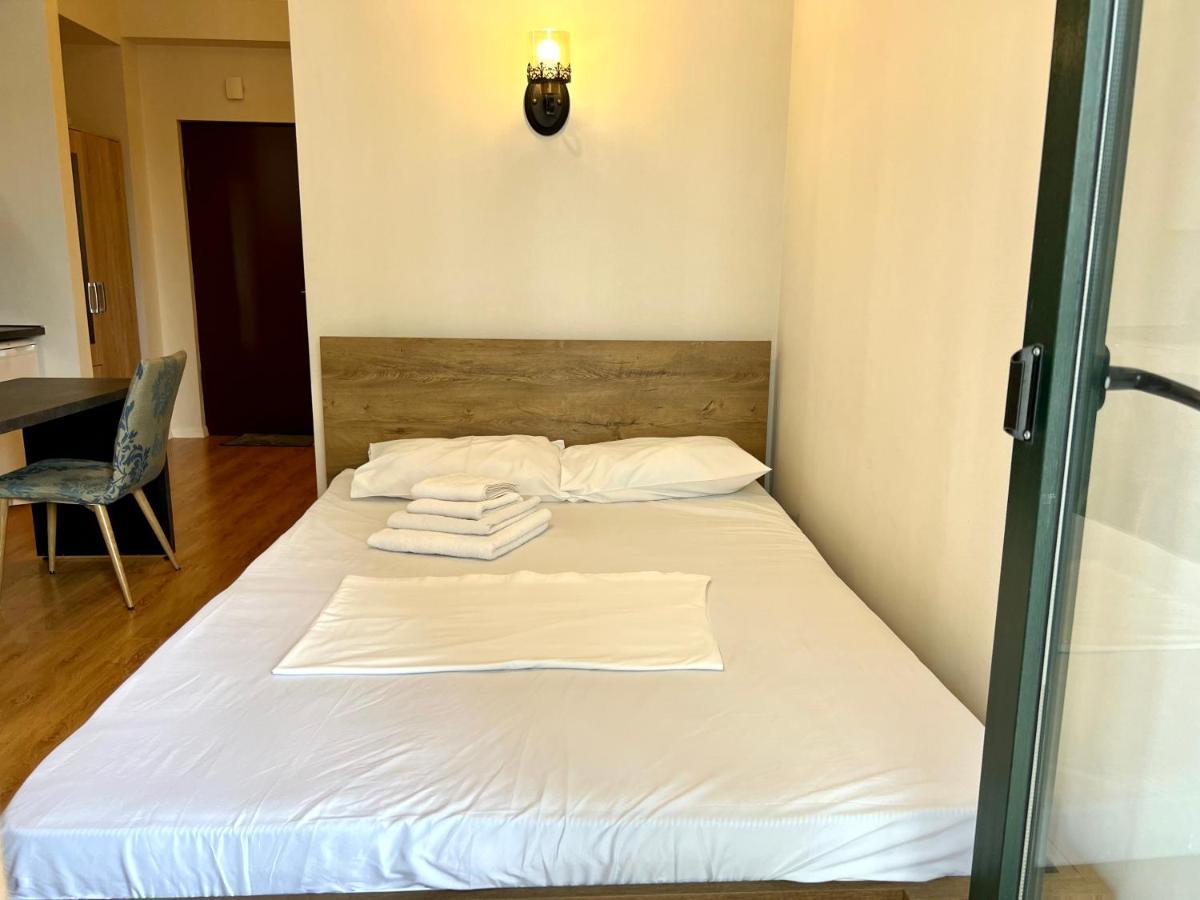 Hotel Sky Room Тбилиси Экстерьер фото